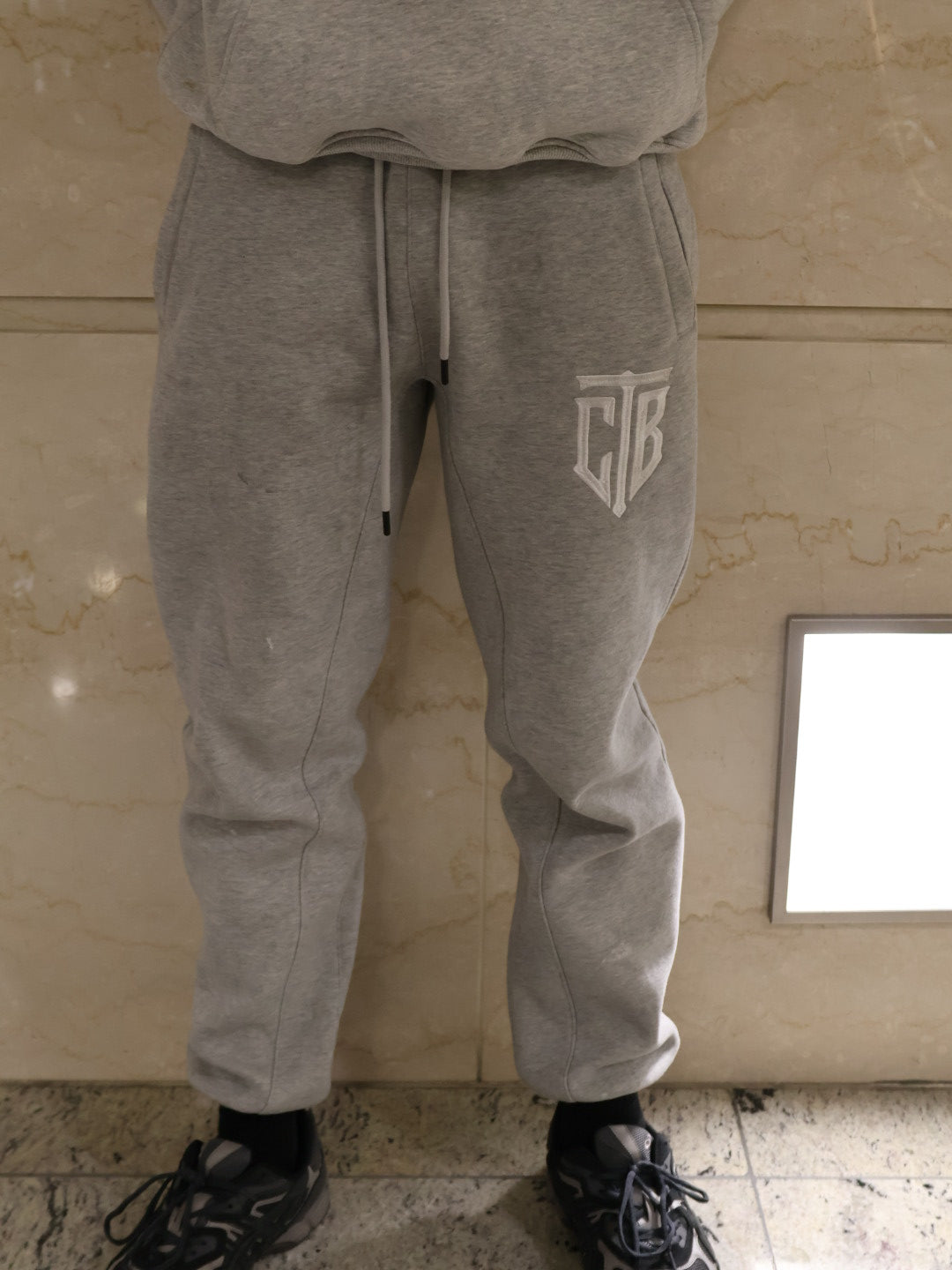 Dreaming Hustler Joggers - Grey