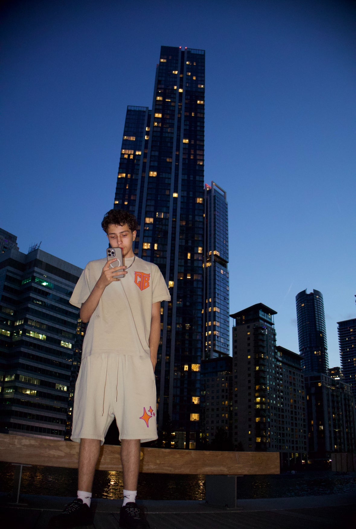 CREAM SET - SHORTS AND TEE SET