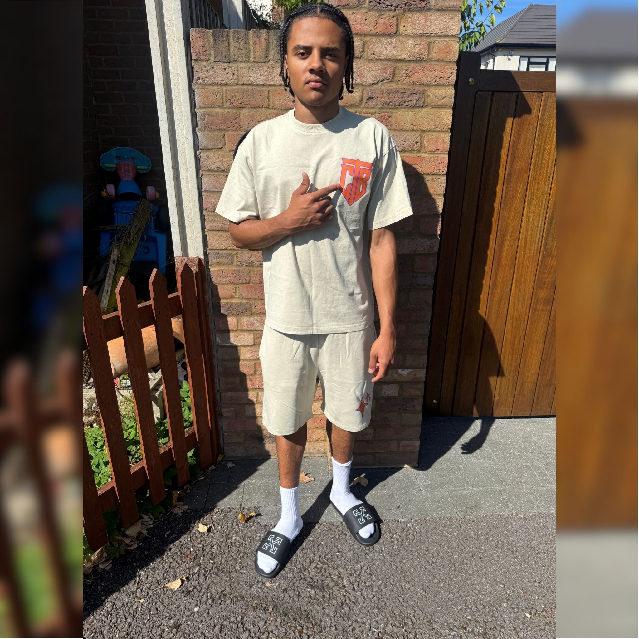 CREAM SET - SHORTS AND TEE SET